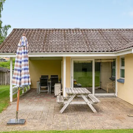 Nyaraló 3 Bedroom Pet Friendly In *