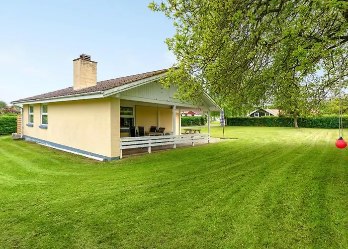 3 Bedroom Pet Friendly In Hejls