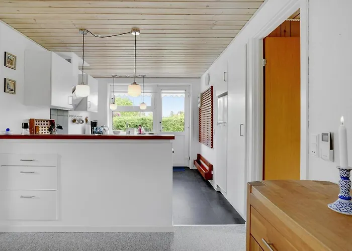 3 Bedroom Pet Friendly In Holiday home *