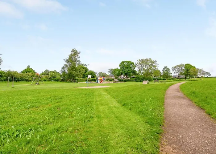 Holiday home 3 Bedroom Pet Friendly In Hejls